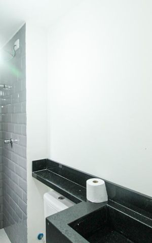 Apartamento à venda com 38m², 2 quartos e sem vagaBanheiro