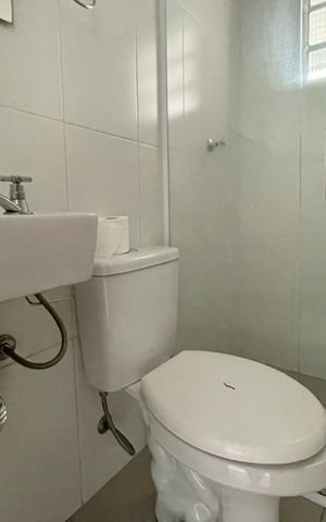 Casa para alugar com 42m², 1 quarto e sem vaga