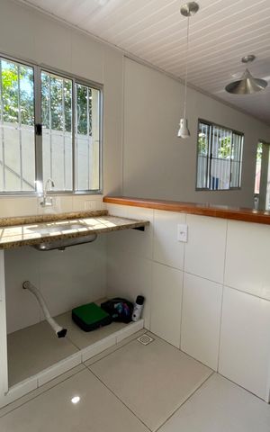 Casa para alugar com 42m², 1 quarto e sem vaga
