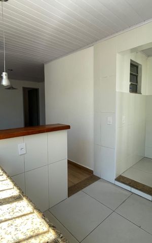 Casa para alugar com 42m², 1 quarto e sem vaga