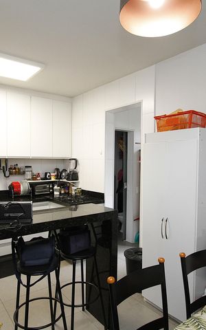 Apartamento à venda com 109m², 3 quartos e 2 vagasCozinha