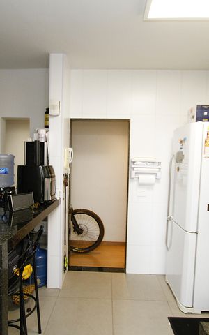Apartamento à venda com 109m², 3 quartos e 2 vagasCozinha
