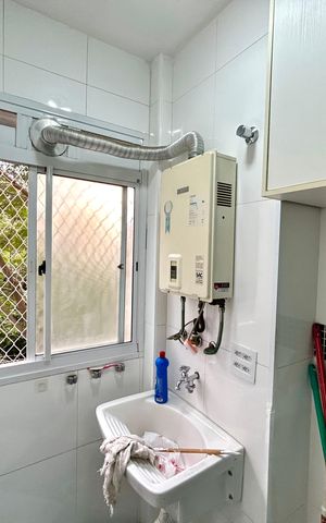 Apartamento à venda com 58m², 3 quartos e 1 vaga Apartamento à venda com 58m², 3 quartos e 1 vagaÁrea de Serviço