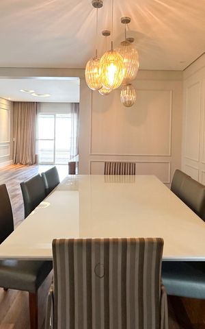 Apartamento à venda com 158m², 3 quartos e 3 vagas Apartamento à venda com 158m², 3 quartos e 3 vagasSala de Jantar