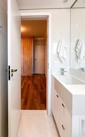 Apartamento à venda com 158m², 3 quartos e 3 vagas Apartamento à venda com 158m², 3 quartos e 3 vagasBanheiro da Suíte 3