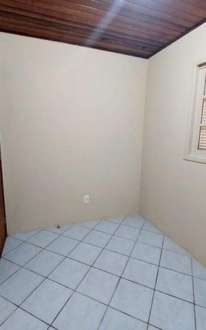 Casa para alugar com 55m², 2 quartos e 2 vagas Casa para alugar com 55m², 2 quartos e 2 vagasQuarto