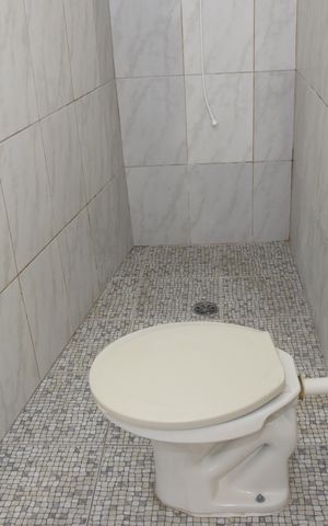Casa para alugar com 250m², 2 quartos e 3 vagasBanheiro da Suíte