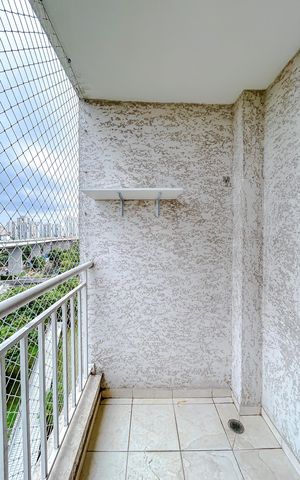 Apartamento à venda com 66m², 2 quartos e 1 vagaVaranda