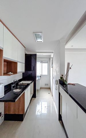 Apartamento à venda com 66m², 2 quartos e 1 vagaCozinha