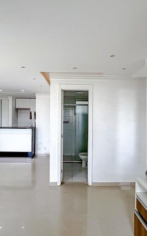 Apartamento à venda com 66m², 2 quartos e 1 vagaSala