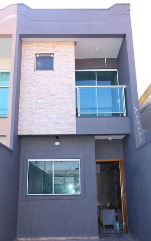 Casa à venda com 120m², 3 quartos e 2 vagasGaragem