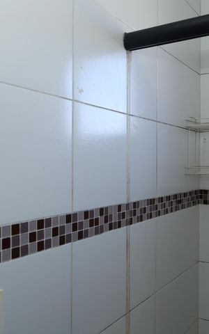 Casa à venda com 120m², 3 quartos e 2 vagasBanheiro da Suíte