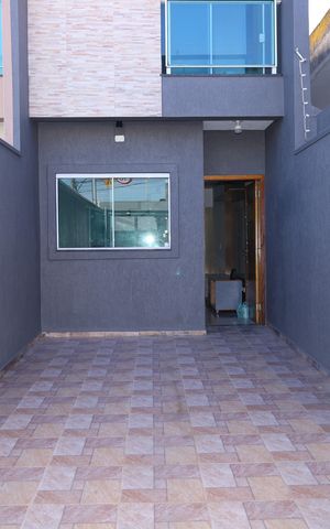 Casa à venda com 120m², 3 quartos e 2 vagasGaragem