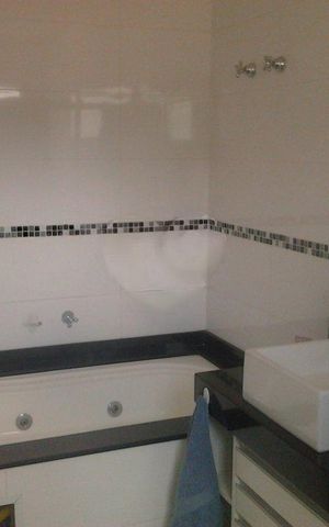 Casa à venda com 460m², 4 quartos e sem vaga