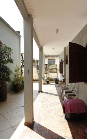 Casa à venda com 360m², 4 quartos e 4 vagasVaranda