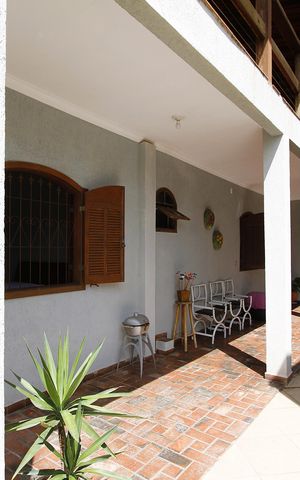 Casa à venda com 360m², 4 quartos e 4 vagasVaranda