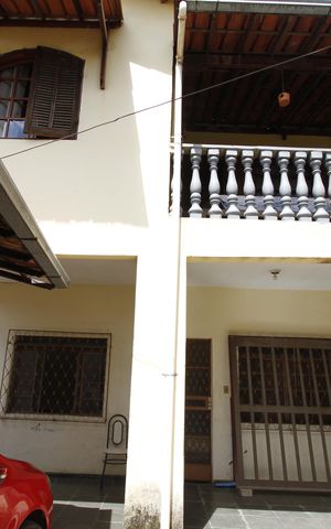 Casa à venda com 360m², 4 quartos e 4 vagasGaragem