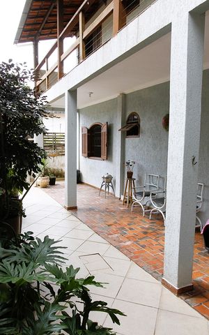 Casa à venda com 360m², 4 quartos e 4 vagasVaranda