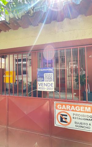 Casa à venda com 100m², 2 quartos e 1 vaga Casa à venda com 100m², 2 quartos e 1 vagaPlaquinha