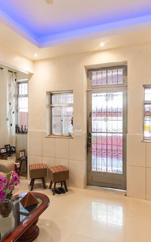 Casa à venda com 100m², 2 quartos e 1 vagaSala