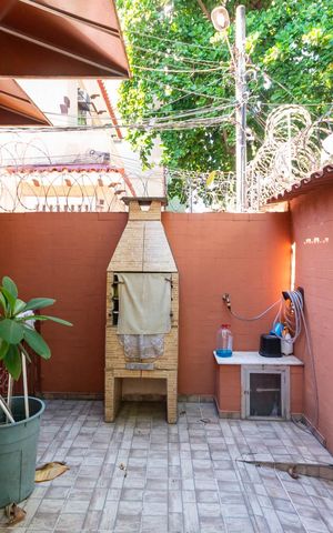 Casa à venda com 100m², 2 quartos e 1 vagaQuintal