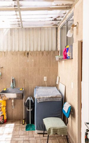 Casa à venda com 100m², 2 quartos e 1 vagaÁrea de Serviço