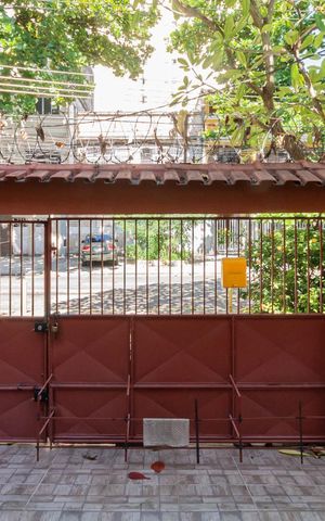 Casa à venda com 100m², 2 quartos e 1 vagaQuintal
