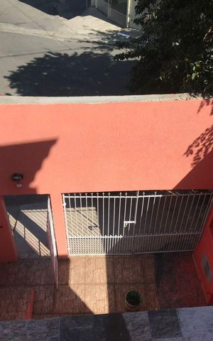 Casa à venda com 160m², 1 quarto e 1 vaga Casa à venda com 160m², 1 quarto e 1 vagaÁrea externa