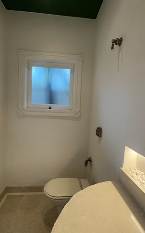 Casa de condomínio à venda com 500m², 4 quartos e 4 vagas Casa de condomínio à venda com 500m², 4 quartos e 4 vagasLavabo