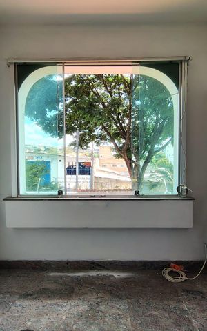 Casa à venda com 360m², 4 quartos e 6 vagas