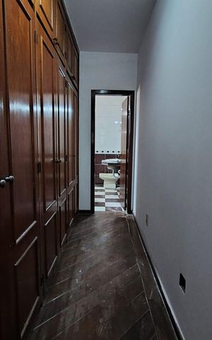 Casa à venda com 360m², 4 quartos e 6 vagas