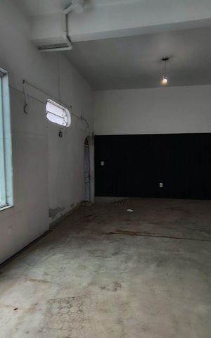 Casa à venda com 360m², 4 quartos e 6 vagas