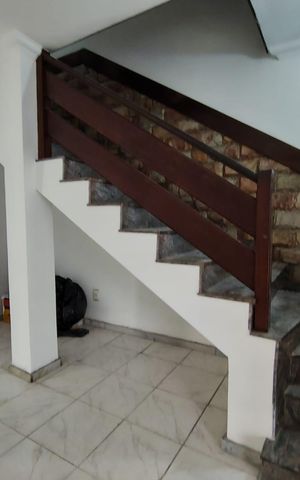 Casa à venda com 360m², 4 quartos e 6 vagas