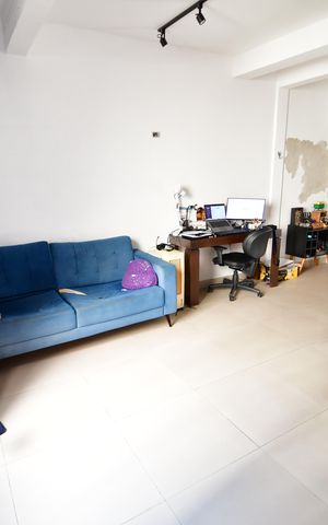 Casa de condomínio à venda com 89m², 2 quartos e 1 vagaSala