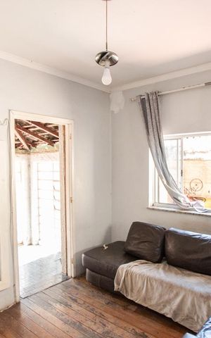 Casa para alugar com 374m², 3 quartos e 10 vagas Casa para alugar com 374m², 3 quartos e 10 vagasSala