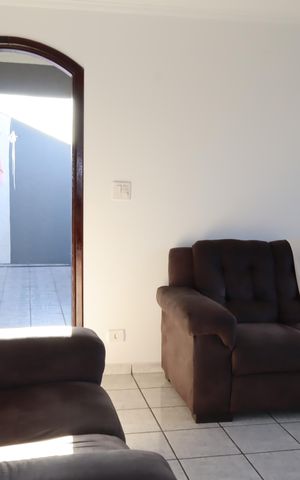 Casa à venda com 125m², 4 quartos e 2 vagasSala casa 2 (superior)