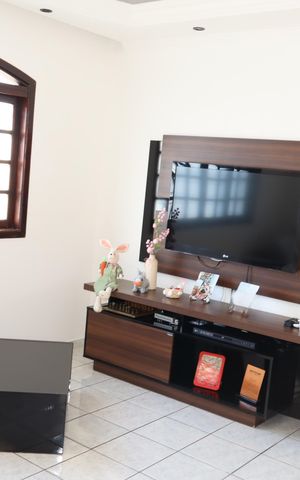 Casa à venda com 125m², 4 quartos e 2 vagasSala casa 2 (superior)Suíte casa 2 (superior)