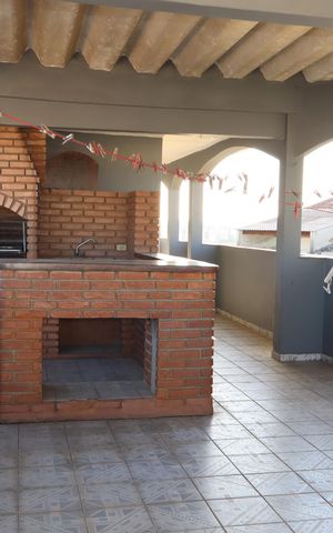 Casa à venda com 125m², 4 quartos e 2 vagasTerraço - área gourmet