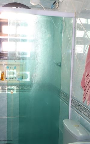 Casa à venda com 125m², 4 quartos e 2 vagasBanheiro suíte casa 2 (superior)