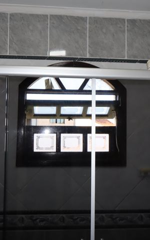 Casa à venda com 125m², 4 quartos e 2 vagasBanheiro casa 2 (superior)