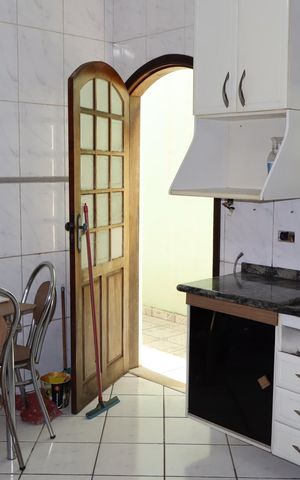 Casa à venda com 125m², 4 quartos e 2 vagasCozinha casa 1 (térrea)