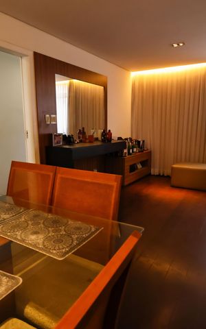 Apartamento à venda com 155m², 4 quartos e 2 vagasSala