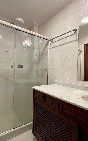Apartamento à venda com 98m², 3 quartos e 1 vaga Apartamento à venda com 98m², 3 quartos e 1 vagaBanheiro social