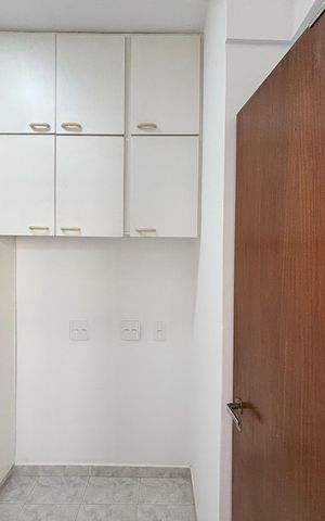 Apartamento à venda com 98m², 3 quartos e 1 vaga Apartamento à venda com 98m², 3 quartos e 1 vagaÁrea de serviço - quarto
