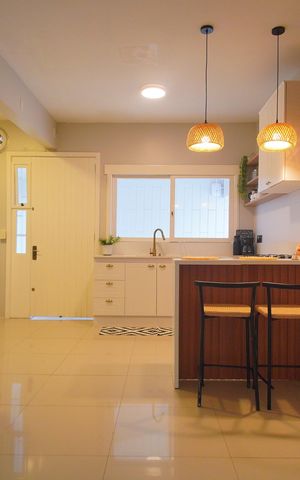 Casa à venda com 388m², 4 quartos e 4 vagasCozinha