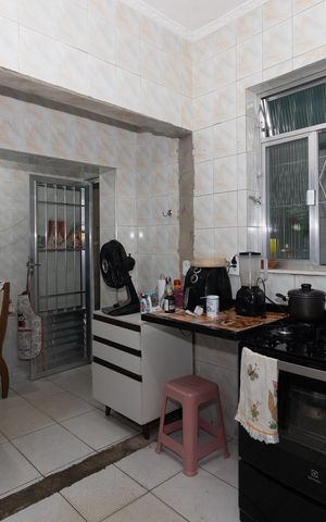 Casa à venda com 70m², 2 quartos e sem vaga Casa à venda com 70m², 2 quartos e sem vagaCozinha