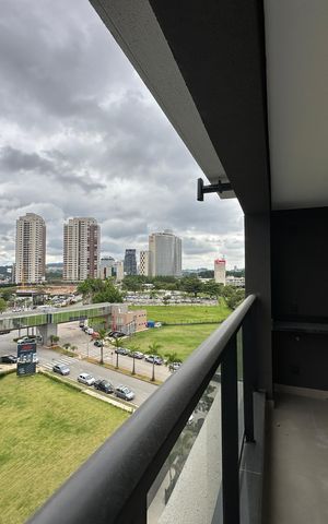 Apartamento à venda com 87m², 2 quartos e 2 vagas Apartamento à venda com 87m², 2 quartos e 2 vagasVaranda da Sala