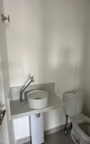 Apartamento à venda com 87m², 2 quartos e 2 vagas Apartamento à venda com 87m², 2 quartos e 2 vagasLavabo