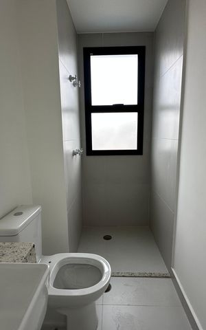 Apartamento à venda com 87m², 2 quartos e 2 vagas Apartamento à venda com 87m², 2 quartos e 2 vagasBanheiro da Suíte 2