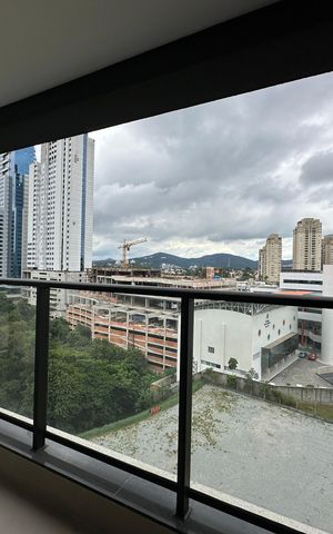 Apartamento à venda com 87m², 2 quartos e 2 vagas Apartamento à venda com 87m², 2 quartos e 2 vagasVaranda da Sala
